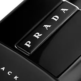 PRADA
Luna Rossa Black